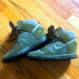 Green Olive Suede Nike Hightop Sneaker Heels Size 9 Women